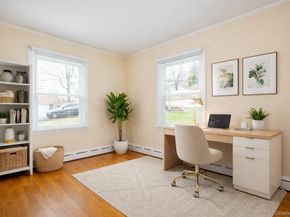 17 Greenwood Drive, Mahopac NY 10541