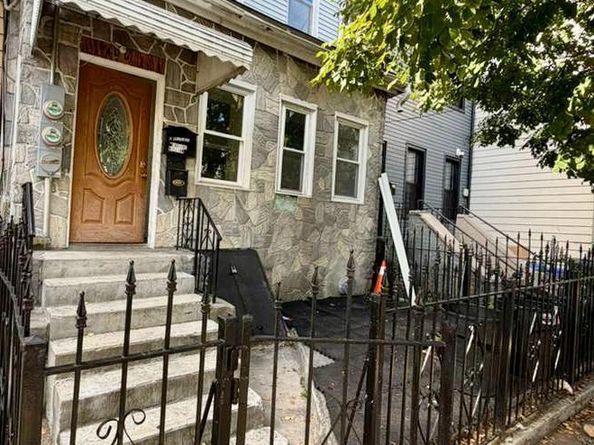 406 Chestnut Street, Brooklyn NY 11208