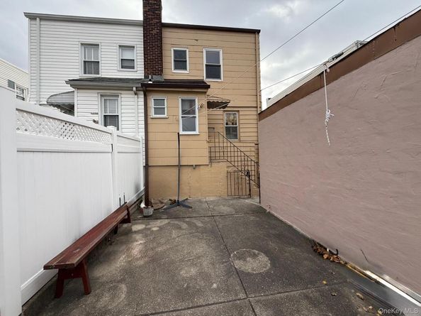 64-41 60th Avenue, Maspeth NY 11378