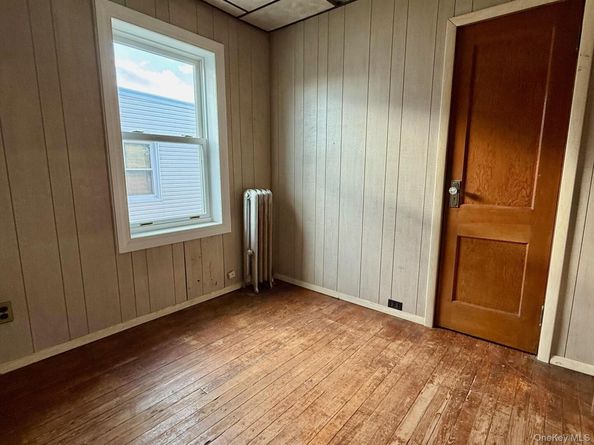 64-41 60th Avenue, Maspeth NY 11378