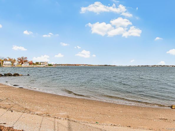 1110 Stadium Avenue 5F, Bronx NY 10465