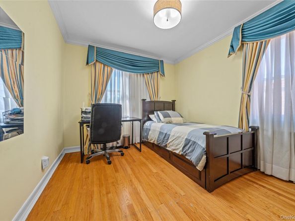 8210 215th Street, Hollis Hills NY 11427