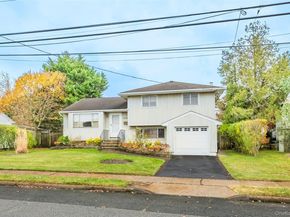 2476 Florin Court, Bellmore NY 11710
