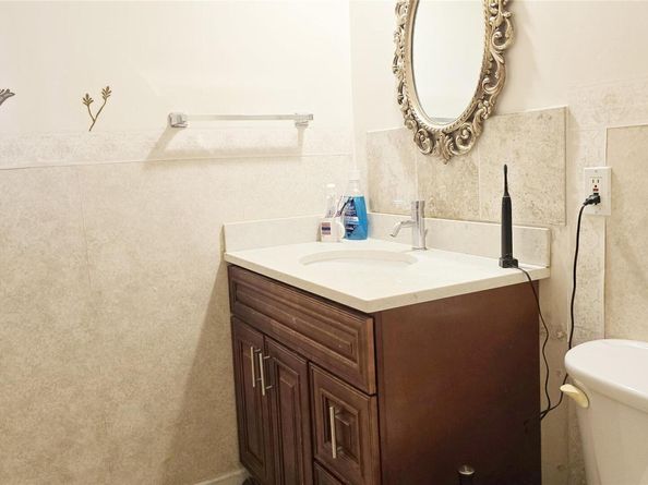 48-37 192nd Street, Fresh Meadows NY 11365