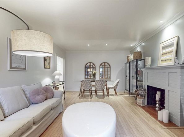 150 Burns Street 2D, Forest Hills NY 11375