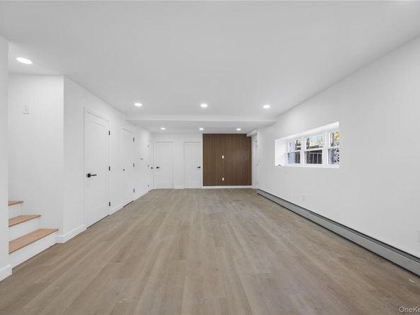 3135 Spencer Drive, Bronx NY 10465