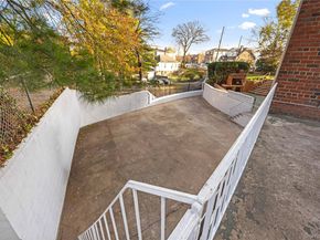 3135 Spencer Drive, Bronx NY 10465