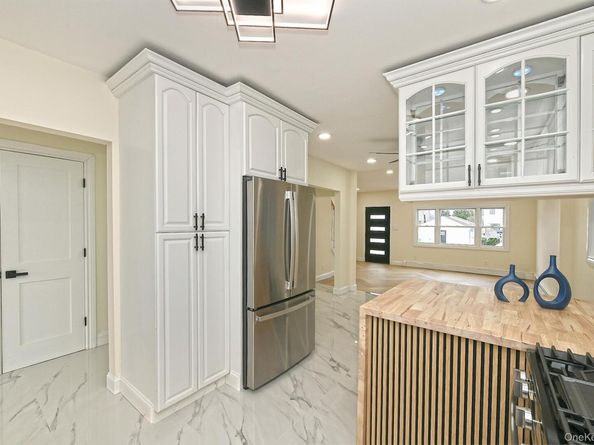 116 Beach Avenue, Bellmore NY 11710