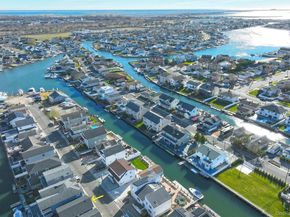 116 Beach Avenue, Bellmore NY 11710