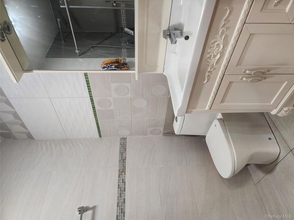 13910 14th Avenue, Whitestone NY 11357