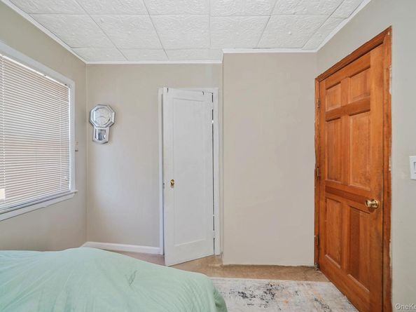 897 Washington Avenue, Westbury NY 11590