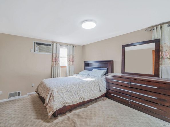 897 Washington Avenue, Westbury NY 11590