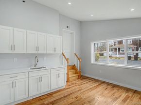 19 West side Avenue, Bay Shore NY 11706