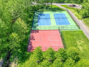 156 Stone Meadow, South Salem NY 10590