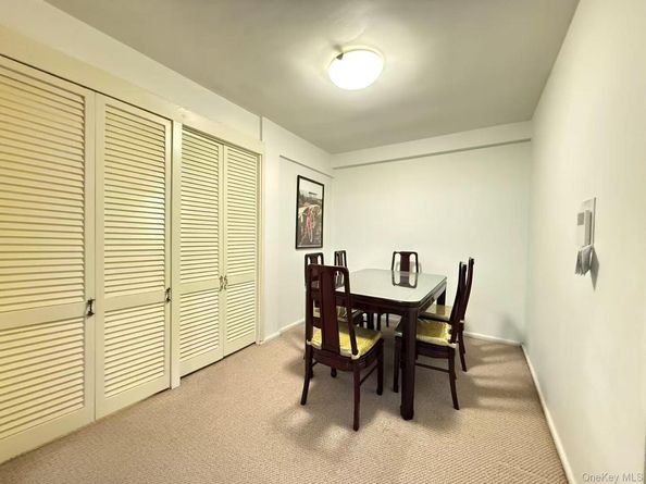 38-15 149 Street 2D, Flushing NY 11354