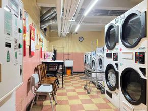 38-15 149 Street 2D, Flushing NY 11354