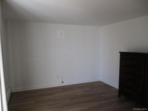 39 Split Cedar Drive, Islandia NY 11749