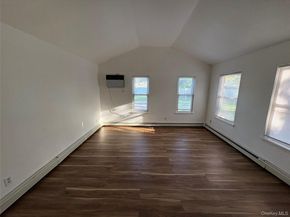 16 Linden Street, Coram NY 11727