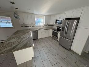 16 Linden Street, Coram NY 11727
