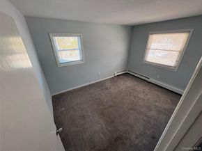 16 Linden Street, Coram NY 11727