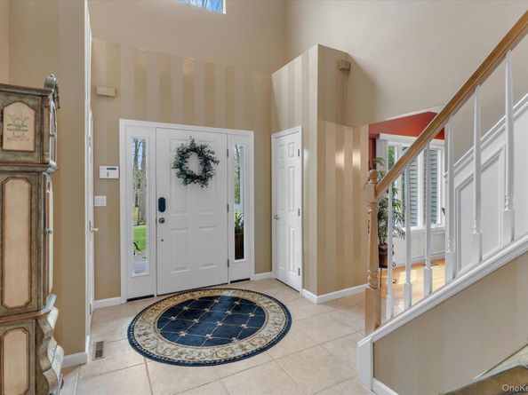 263 Old Commack Road, Kings Park NY 11754