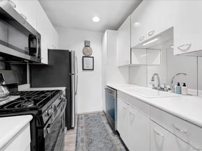 37 Harbor Lane 2A, New Rochelle NY 10805