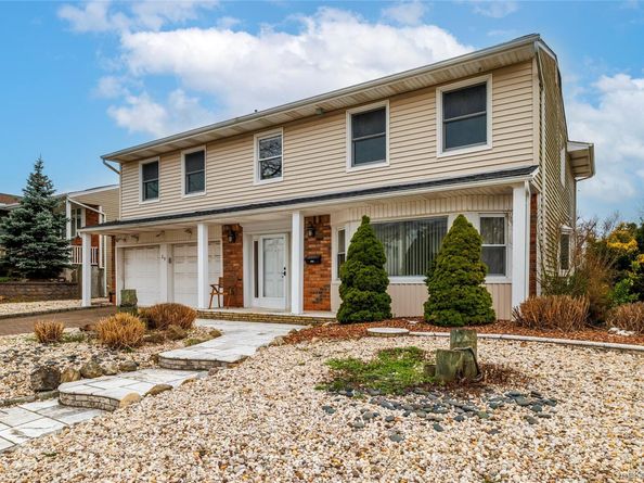 29 Donna Lane, Lido Beach NY 11561
