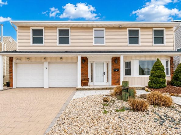 29 Donna Lane, Lido Beach NY 11561