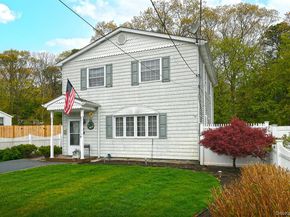 171 Pauline Street, Holbrook NY 11741