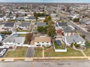 2547 Army Place, Bellmore NY 11710