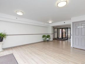 1 Hawley Terrace 1F, Yonkers NY 10701