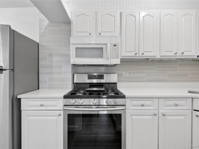 123-40 83rd Avenue 6G, Kew Gardens NY 11415