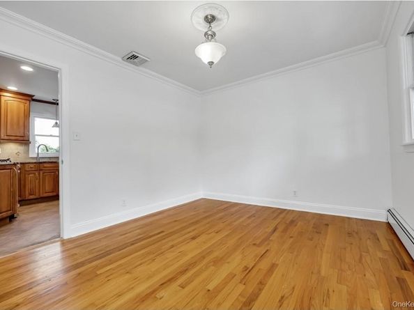 31 Fuller Avenue, West Babylon NY 11704