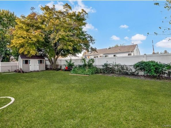 31 Fuller Avenue, West Babylon NY 11704