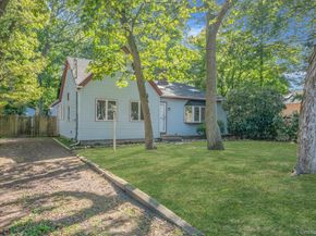 60 Hawthorne Road, Rocky Point NY 11778