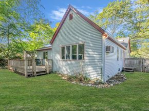 60 Hawthorne Road, Rocky Point NY 11778