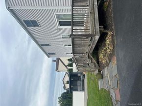 28 Penataquit Avenue, Bay Shore NY 11706