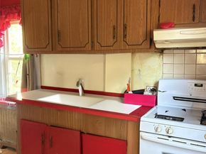 34 Hilltop Avenue, New Rochelle NY 10801