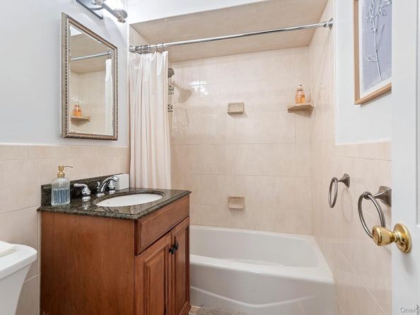 629 Kappock Street 6J, Bronx NY 10463