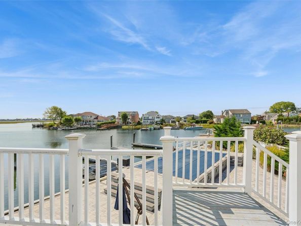 210 Saratoga Boulevard, Island Park NY 11558