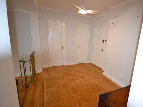 210 Martine Avenue 1H, White Plains NY 10601
