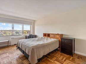 18-15 215th Street 9R, Bayside NY 11360