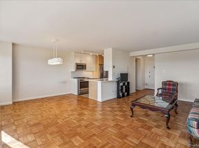 18-15 215th Street 9R, Bayside NY 11360