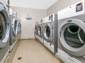 145-38 34 Avenue 4G, Flushing NY 11354