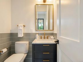 110 Crescent Court, Wading River NY 11792