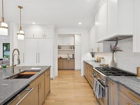 110 Crescent Court, Wading River NY 11792