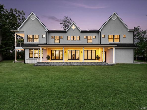 110 Crescent Court, Wading River NY 11792
