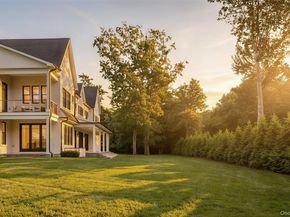110 Crescent Court, Wading River NY 11792