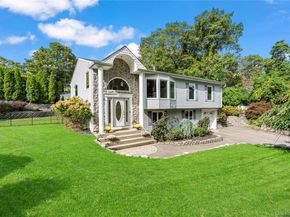 32 Locust Drive, Rocky Point NY 11778