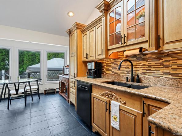 32 Locust Drive, Rocky Point NY 11778